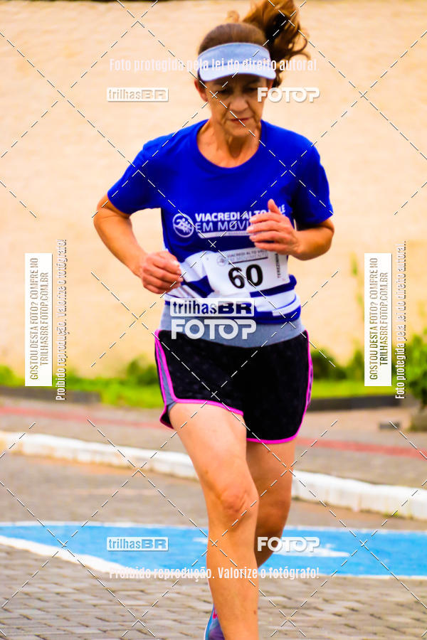 Buy your photos of the event2 Viacredi Alto Vale em Movimento on Fotop
