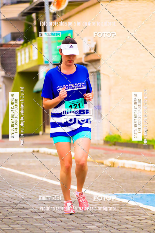 Buy your photos of the event2 Viacredi Alto Vale em Movimento on Fotop
