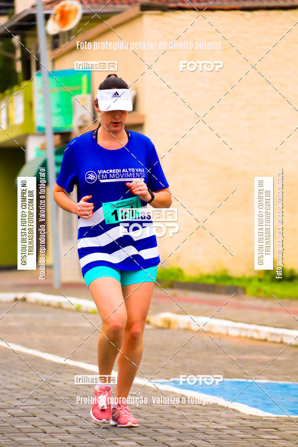 Buy your photos of the event2 Viacredi Alto Vale em Movimento on Fotop
