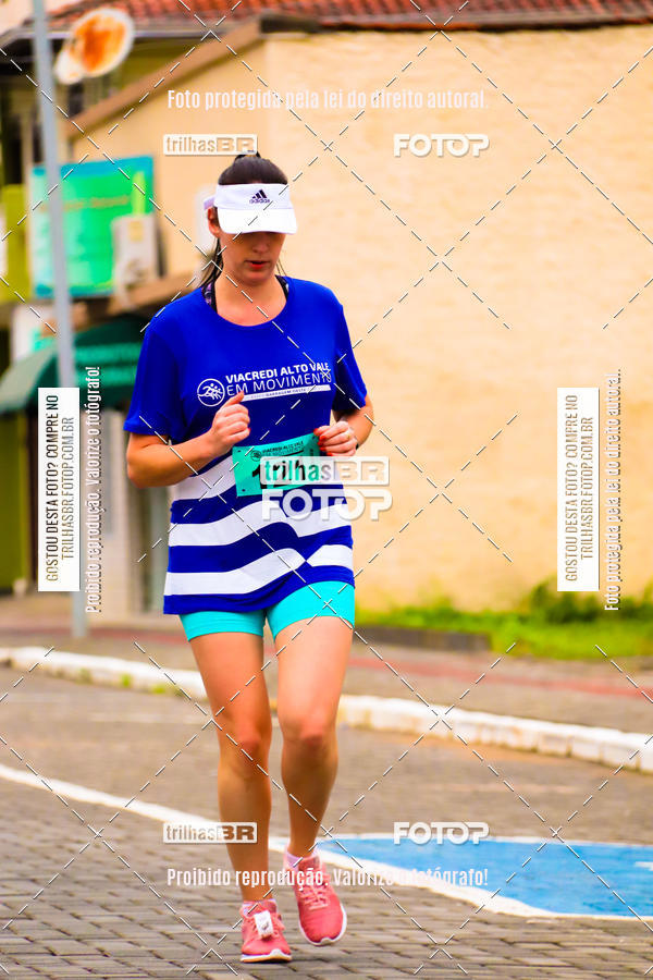Buy your photos of the event2 Viacredi Alto Vale em Movimento on Fotop