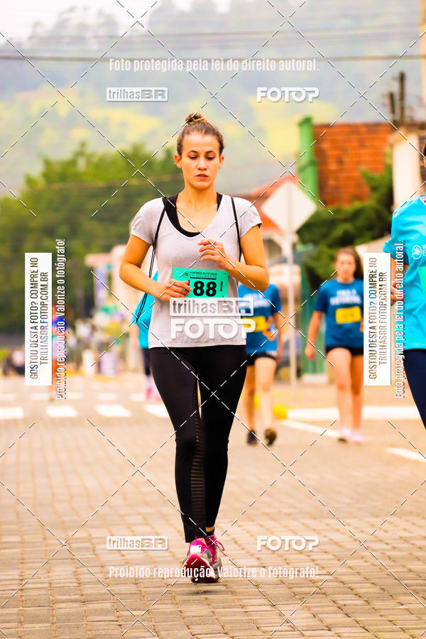 Buy your photos of the event2 Viacredi Alto Vale em Movimento on Fotop