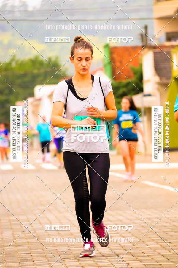 Buy your photos of the event2 Viacredi Alto Vale em Movimento on Fotop