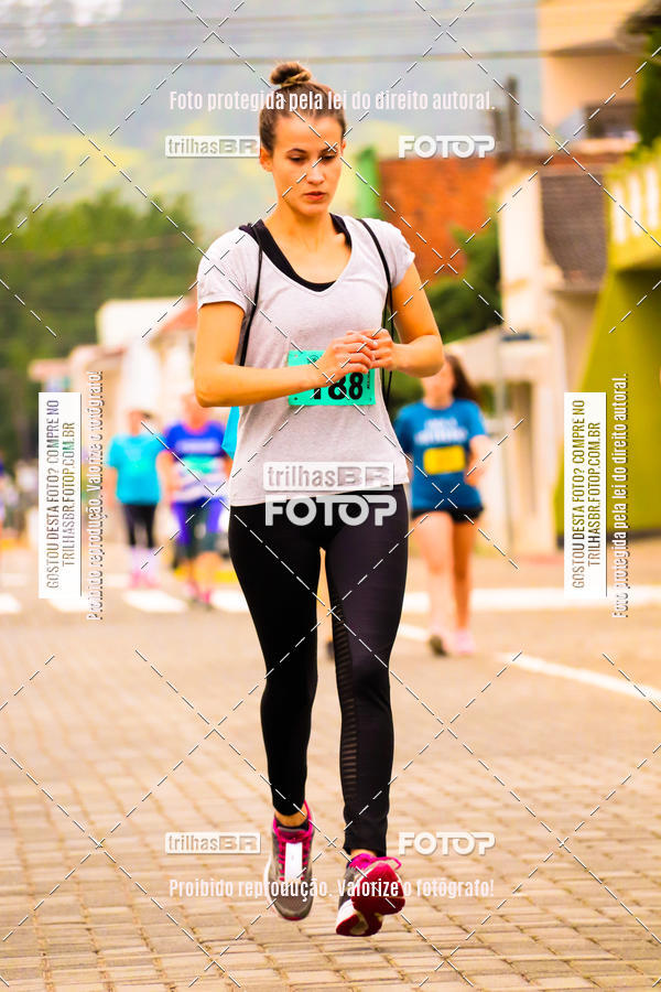 Buy your photos of the event2 Viacredi Alto Vale em Movimento on Fotop