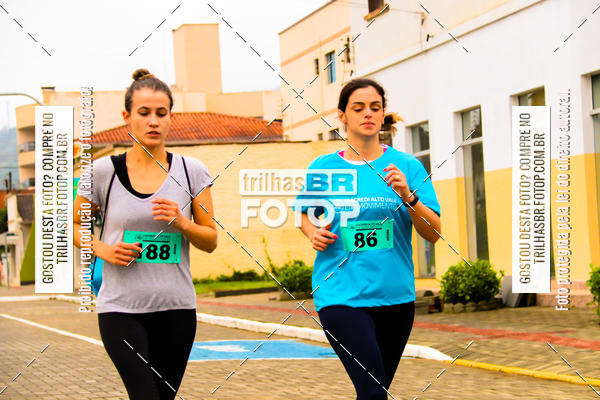 Buy your photos of the event2 Viacredi Alto Vale em Movimento on Fotop