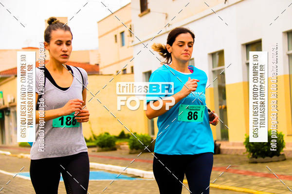 Buy your photos of the event2 Viacredi Alto Vale em Movimento on Fotop