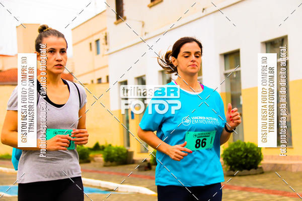 Buy your photos of the event2 Viacredi Alto Vale em Movimento on Fotop