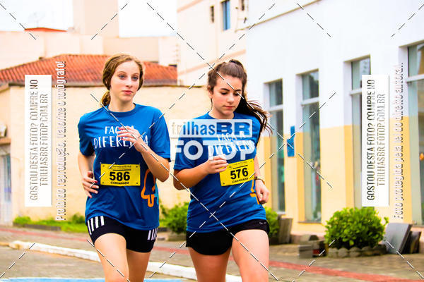 Buy your photos of the event2 Viacredi Alto Vale em Movimento on Fotop