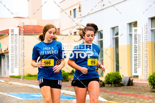 Buy your photos of the event2 Viacredi Alto Vale em Movimento on Fotop