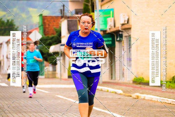 Buy your photos of the event2 Viacredi Alto Vale em Movimento on Fotop