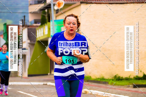 Buy your photos of the event2 Viacredi Alto Vale em Movimento on Fotop