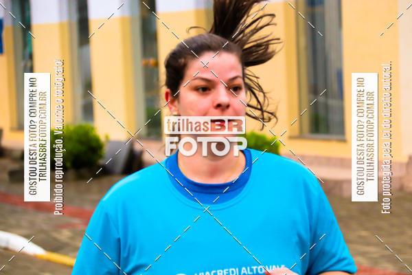 Buy your photos of the event2 Viacredi Alto Vale em Movimento on Fotop