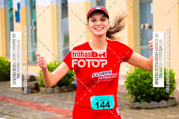 Buy your photos of the event2 Viacredi Alto Vale em Movimento on Fotop