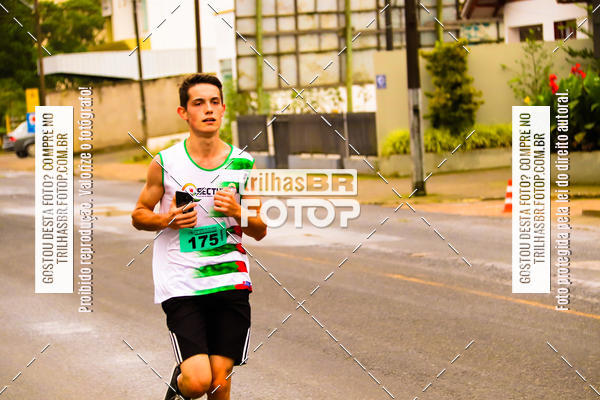 Buy your photos of the event2 Viacredi Alto Vale em Movimento on Fotop