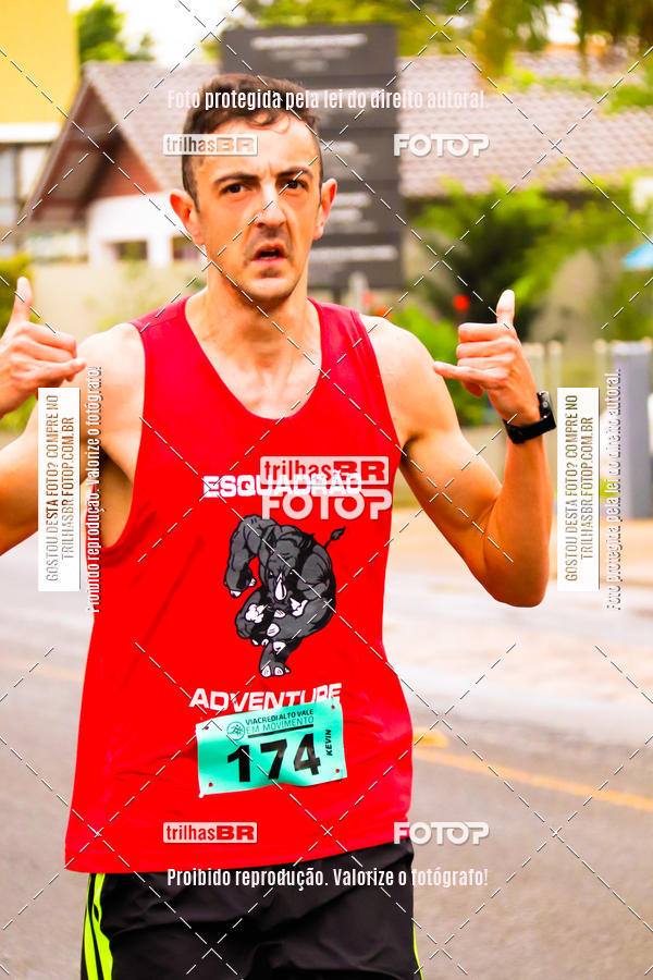 Buy your photos of the event2 Viacredi Alto Vale em Movimento on Fotop