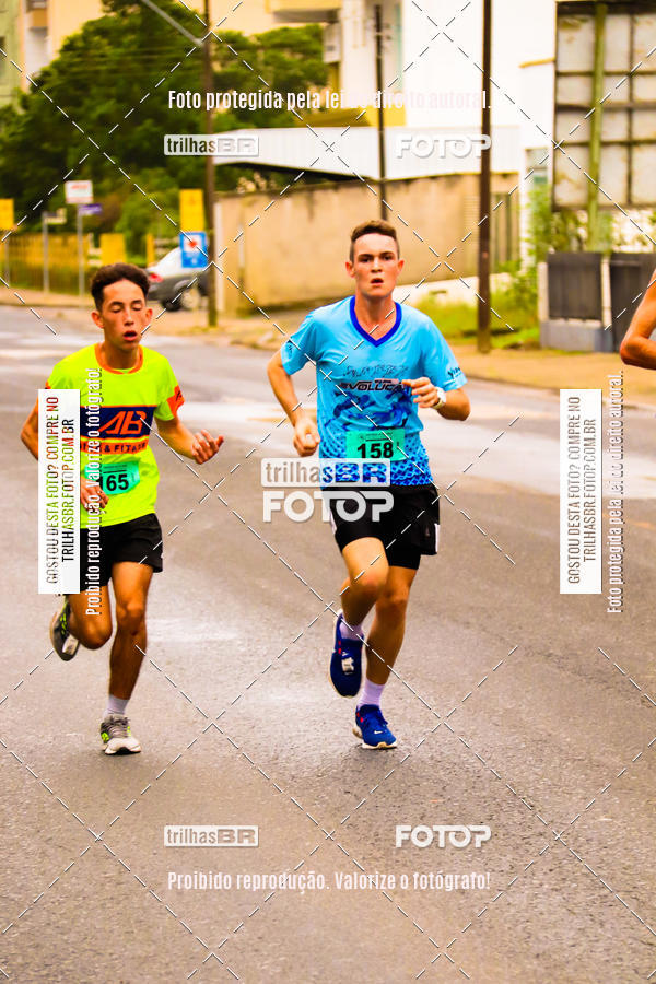 Buy your photos of the event2 Viacredi Alto Vale em Movimento on Fotop