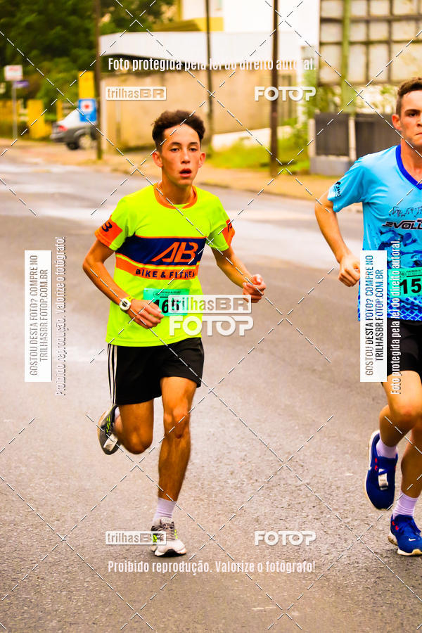 Buy your photos of the event2 Viacredi Alto Vale em Movimento on Fotop