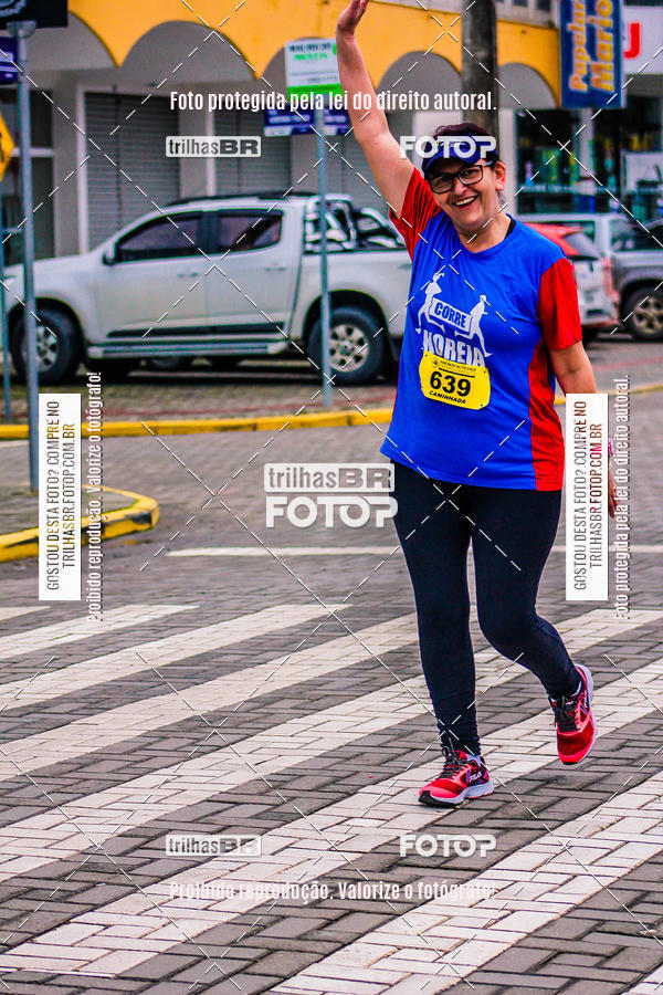 Buy your photos of the event2 Viacredi Alto Vale em Movimento on Fotop