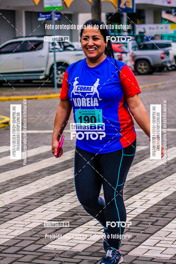 Buy your photos of the event2 Viacredi Alto Vale em Movimento on Fotop