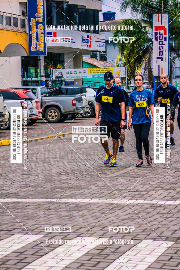 Buy your photos of the event2 Viacredi Alto Vale em Movimento on Fotop