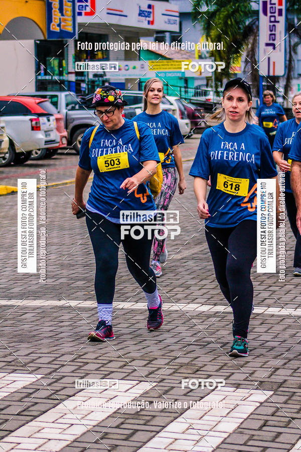 Buy your photos of the event2 Viacredi Alto Vale em Movimento on Fotop