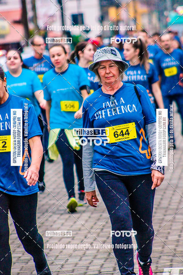 Buy your photos of the event2 Viacredi Alto Vale em Movimento on Fotop