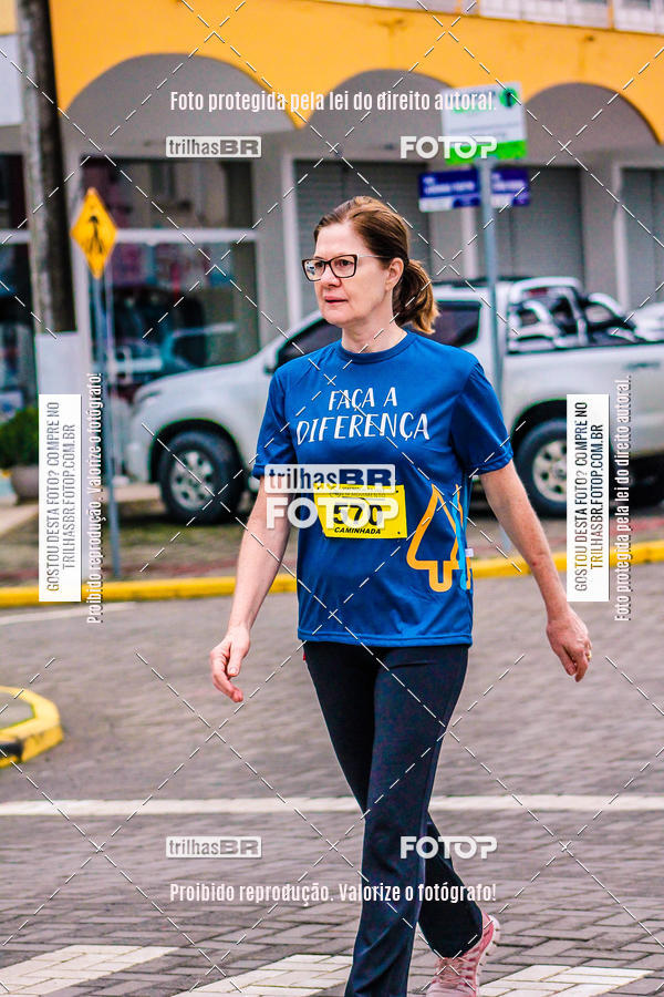 Buy your photos of the event2 Viacredi Alto Vale em Movimento on Fotop