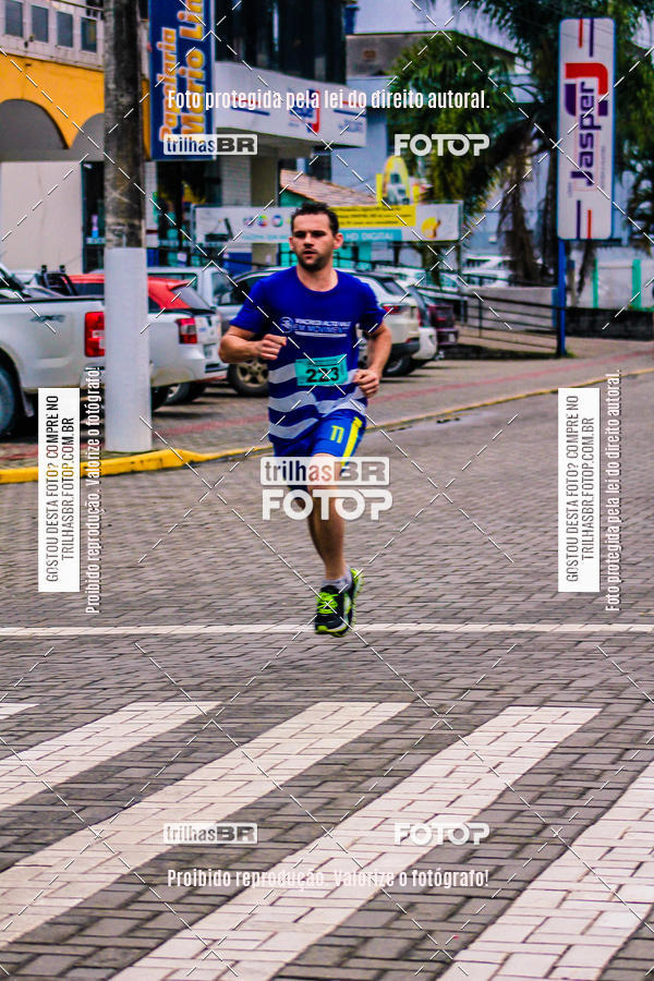 Buy your photos of the event2 Viacredi Alto Vale em Movimento on Fotop