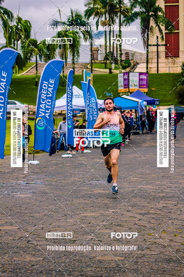 Buy your photos of the event2 Viacredi Alto Vale em Movimento on Fotop