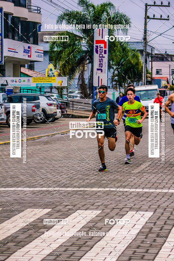 Buy your photos of the event2 Viacredi Alto Vale em Movimento on Fotop