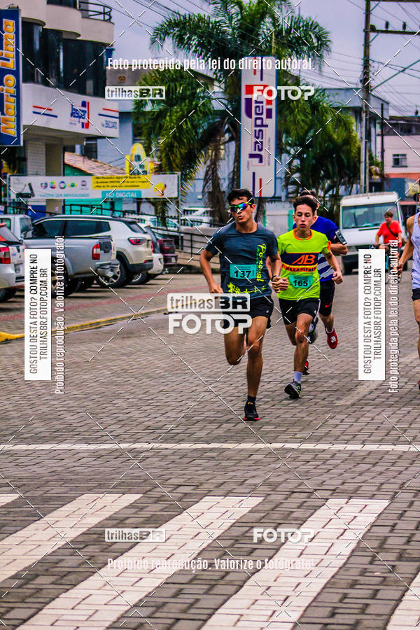 Buy your photos of the event2 Viacredi Alto Vale em Movimento on Fotop