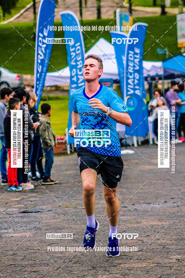 Buy your photos of the event2 Viacredi Alto Vale em Movimento on Fotop