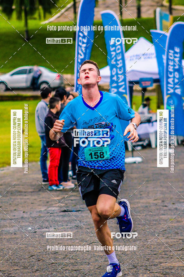 Buy your photos of the event2 Viacredi Alto Vale em Movimento on Fotop