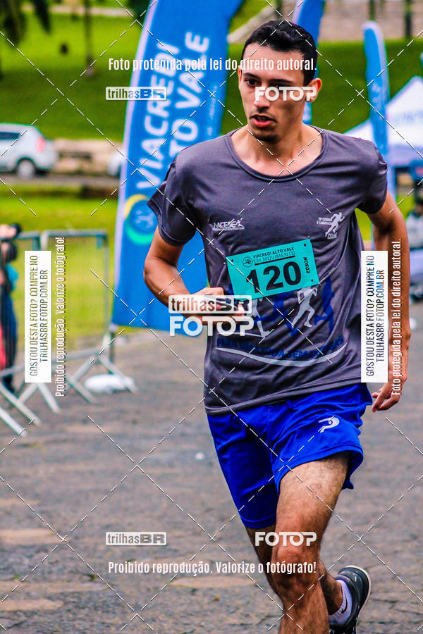 Buy your photos of the event2 Viacredi Alto Vale em Movimento on Fotop