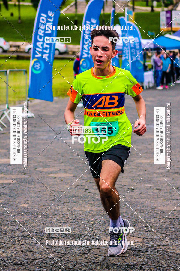 Buy your photos of the event2 Viacredi Alto Vale em Movimento on Fotop