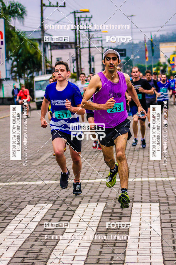 Buy your photos of the event2 Viacredi Alto Vale em Movimento on Fotop