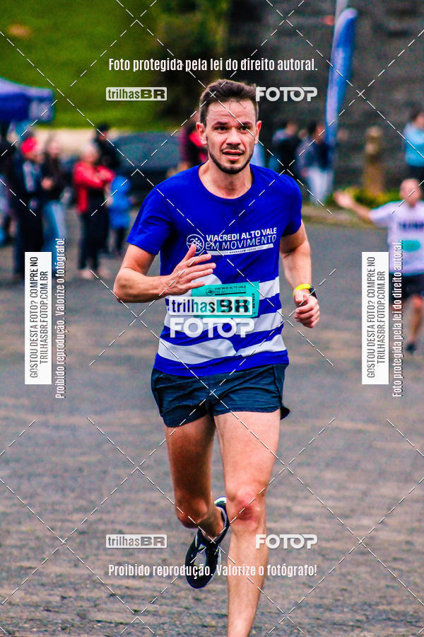 Buy your photos of the event2 Viacredi Alto Vale em Movimento on Fotop