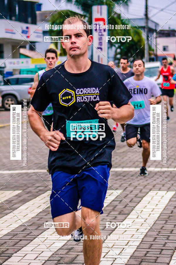 Buy your photos of the event2 Viacredi Alto Vale em Movimento on Fotop