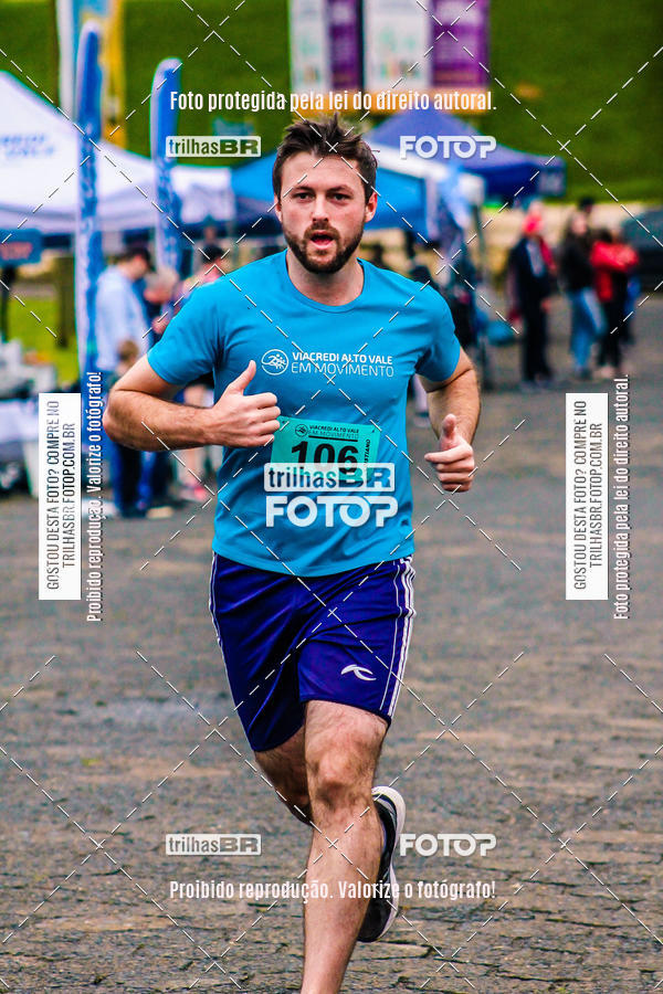 Buy your photos of the event2 Viacredi Alto Vale em Movimento on Fotop