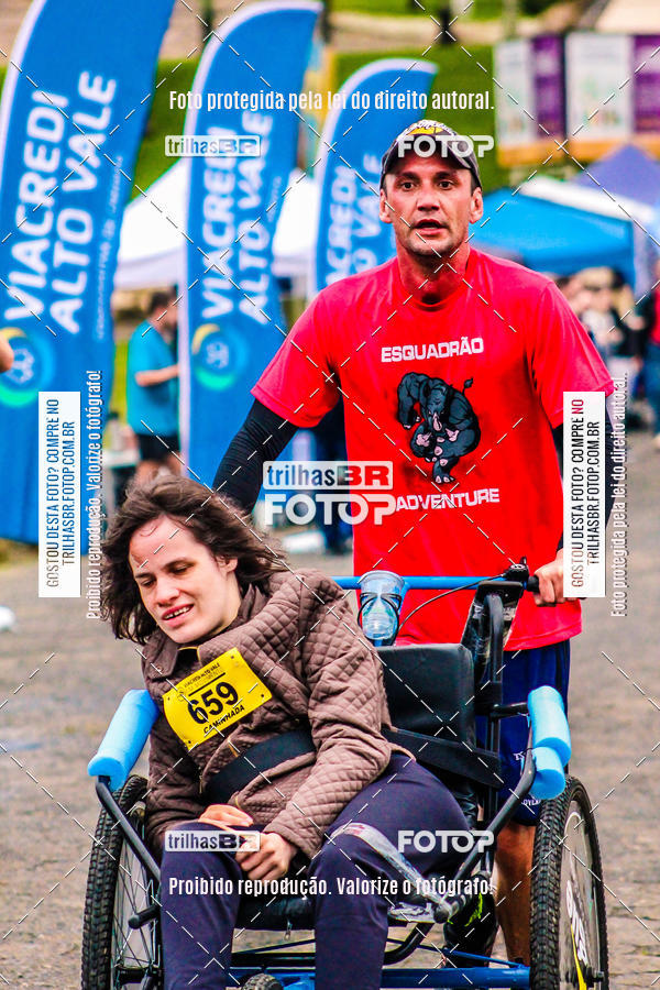 Buy your photos of the event2 Viacredi Alto Vale em Movimento on Fotop