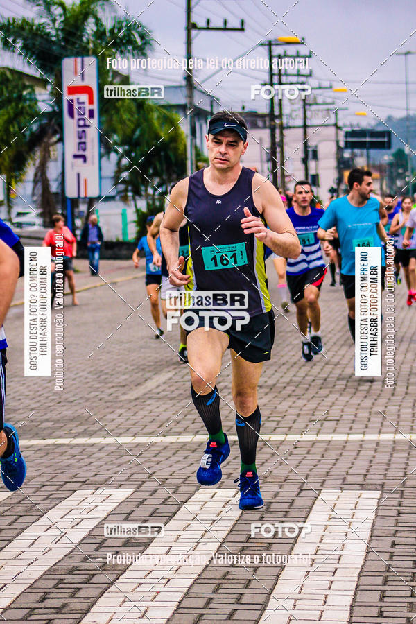 Buy your photos of the event2 Viacredi Alto Vale em Movimento on Fotop