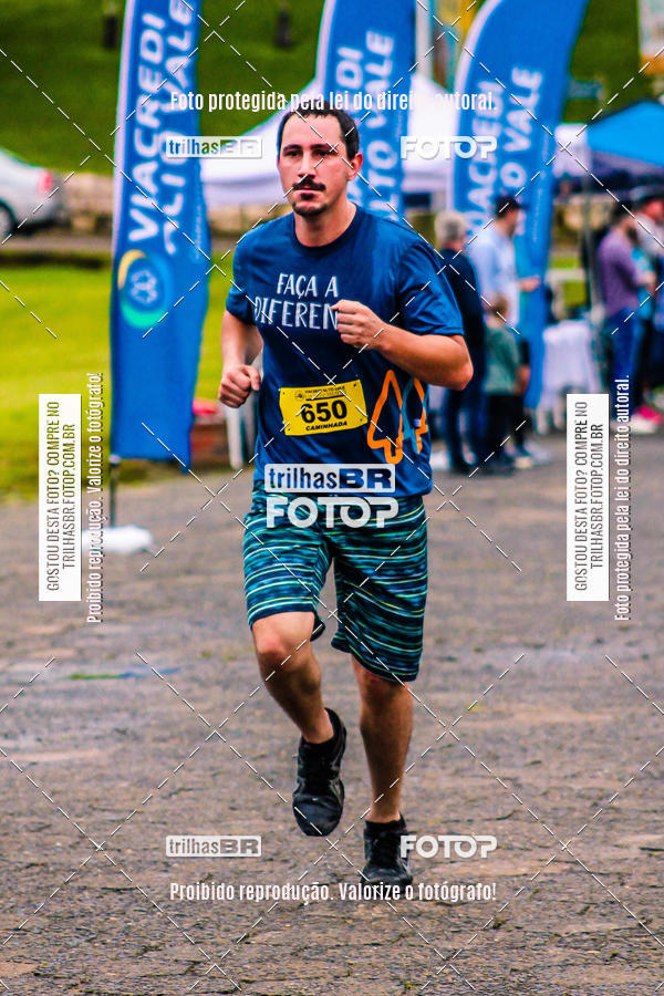 Buy your photos of the event2 Viacredi Alto Vale em Movimento on Fotop