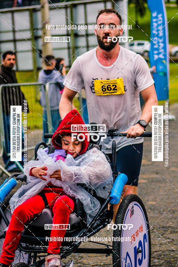 Buy your photos of the event2 Viacredi Alto Vale em Movimento on Fotop