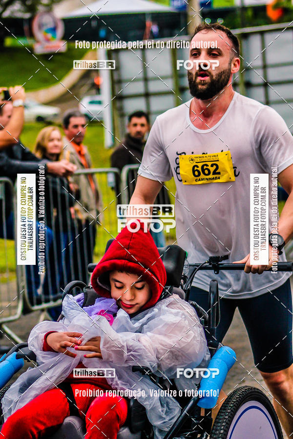 Buy your photos of the event2 Viacredi Alto Vale em Movimento on Fotop