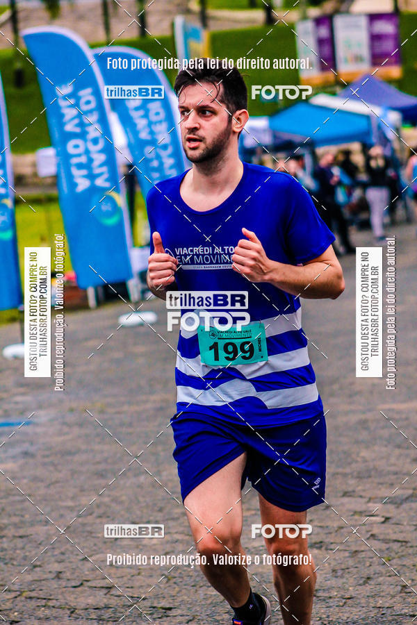 Buy your photos of the event2 Viacredi Alto Vale em Movimento on Fotop