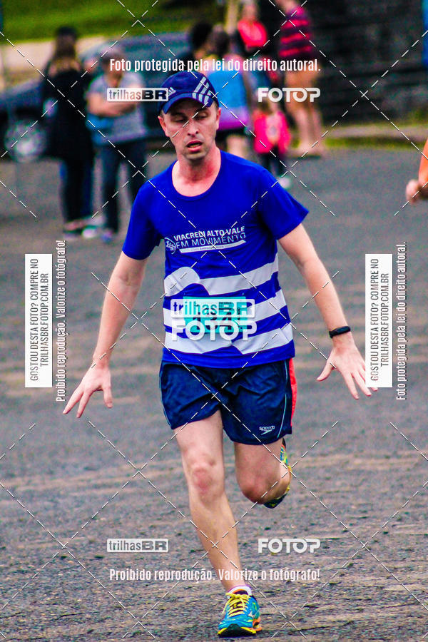 Buy your photos of the event2 Viacredi Alto Vale em Movimento on Fotop