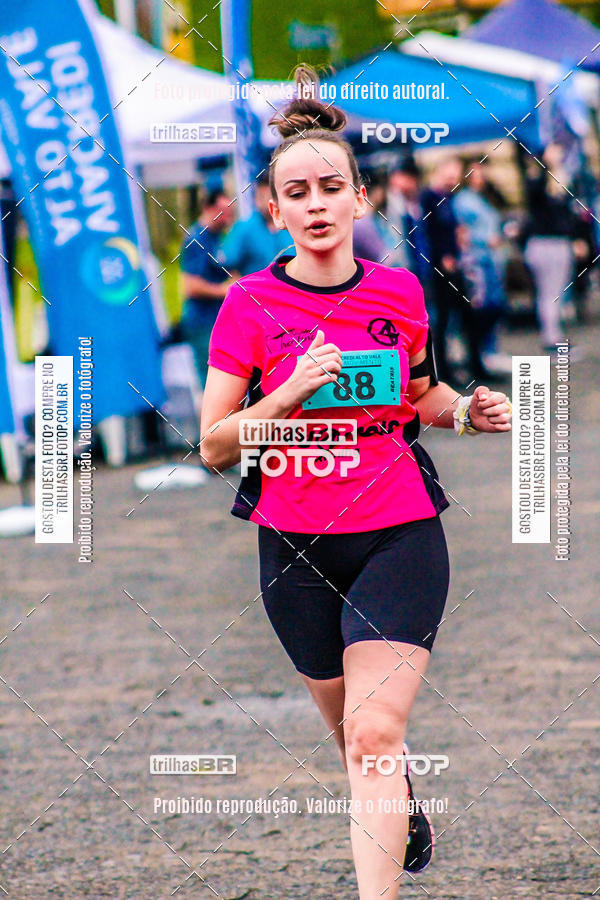 Buy your photos of the event2 Viacredi Alto Vale em Movimento on Fotop