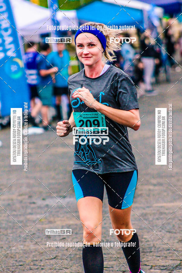 Buy your photos of the event2 Viacredi Alto Vale em Movimento on Fotop