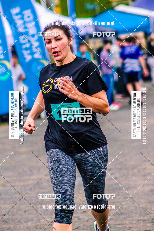 Buy your photos of the event2 Viacredi Alto Vale em Movimento on Fotop