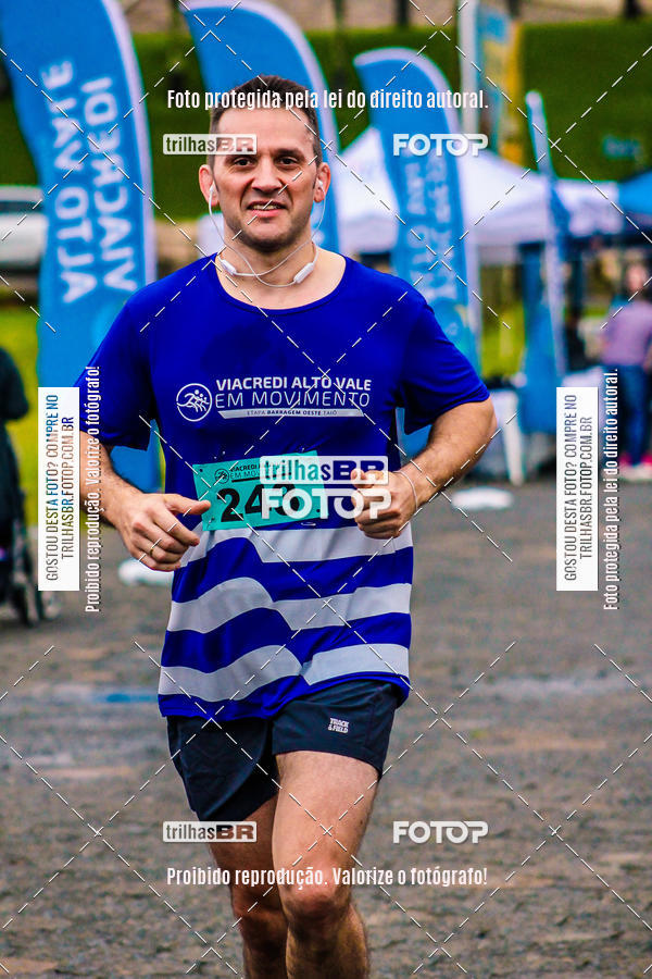 Buy your photos of the event2 Viacredi Alto Vale em Movimento on Fotop