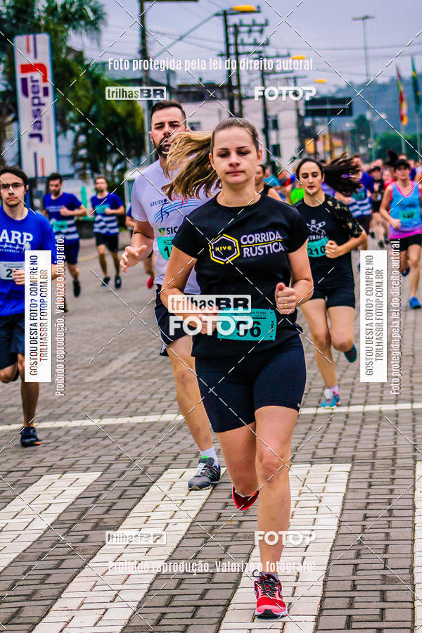 Buy your photos of the event2 Viacredi Alto Vale em Movimento on Fotop